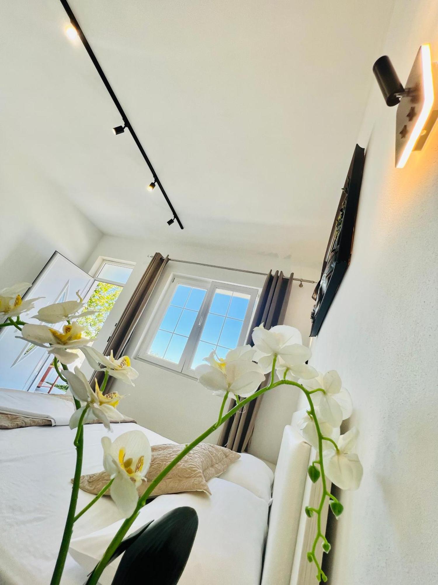 Iart Residence Široka エクステリア 写真